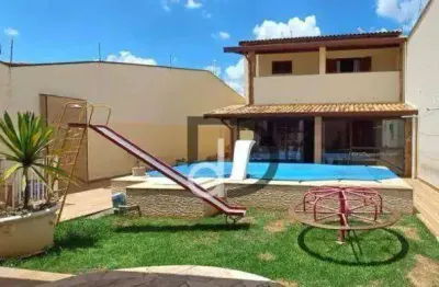 Casa com 3 quartos à venda, 307 m² por R$ 1.190.000 - Jardim Santana - Valinhos/SP