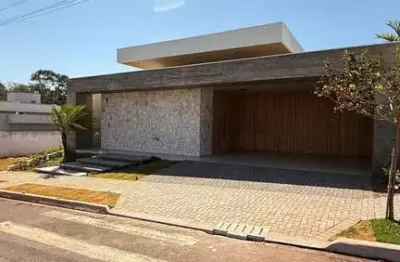 Casa à venda em maringá, alto das grevíleas, com 3 suítes, com 234 m², residencial green park