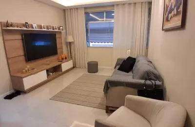 Excelente oportunidade no miolo de icaraí! apartamento modernizado com 2 quartos