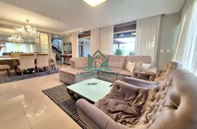 Casa com 4 quartos com 272,37m² no residencial san nicolas na serraria.
