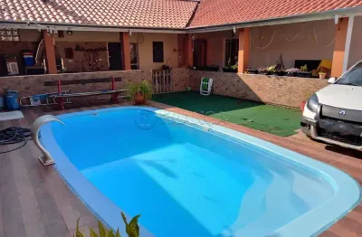 Casa com 3 quartos à venda no Jardim Olympia, Jacareí 