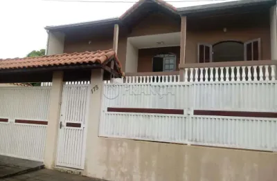 Casa 04 dormitorios sendo 01 suite - jd paraiso jacareí sp