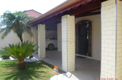 Casa com 3 quartos à venda no São João, Jacareí 