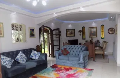 Casa com 4 quartos à venda no Jardim Siesta, Jacareí 