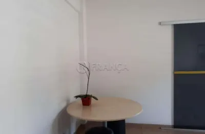 Barracão / Galpão / Depósito à venda no Jardim Esperança, Jacareí 