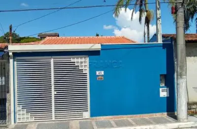 Casa com 3 quartos à venda no Jardim Siesta, Jacareí 