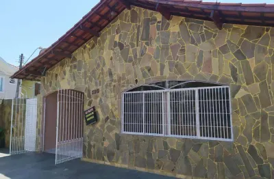 Casa com 3 quartos à venda na Cidade Jardim, Jacareí 