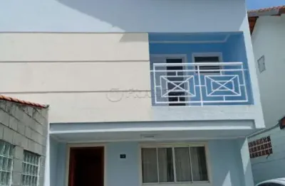 Linda casa sobrado de 3 dorms - condomínio jardim itapuã - galo branco - são josé dos campos