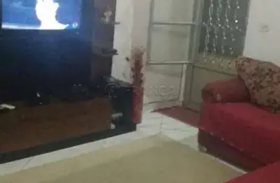 Casa 2 dormitórios - jardim santa hermínia - são josé dos campos