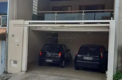 Casa com 3 quartos à venda no Putim, São José dos Campos 