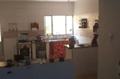 Casa 2 dormitórios com ponto comercial - santa inês - são josé dos campos