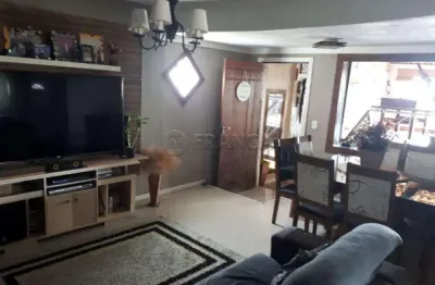 Casa com 4 quartos à venda no Centro, São José dos Campos 