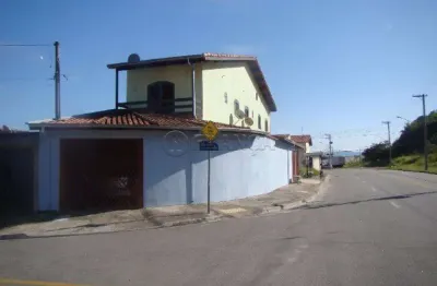 Sobrado com 4 dormitórios sendo 1 suíte à venda, 191m² - jardim pararangaba - sjc