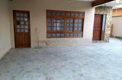 Casa 3 dormitórios sendo 1 suíte bairro terras de são joão - jacareí