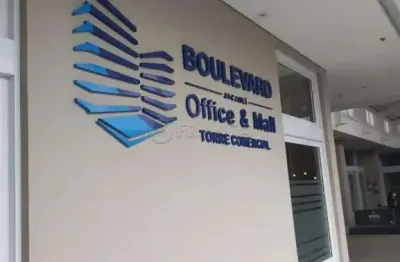 Sala comercial com 28 m² boulevard jacareí office mall - centro
