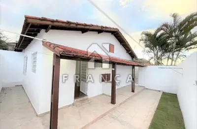 Excelente casa no residencial sol nascente | 2 dormitórios + edícula