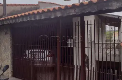 Casa 02 dormitórios - parque santo antonio jacareí sp