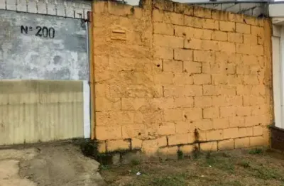Casa com 2 quartos à venda no Primeiro De Maio, Jacareí 