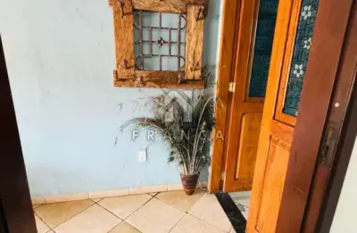 Casa 03 dormitórios senod 01 suite - altos de santana jacareí sp