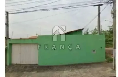 Casa com 2 quartos à venda na Cidade Jardim, Jacareí 