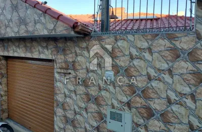 Casa 02 dormitorios com edicula de 01 dormitorio santa branca sp