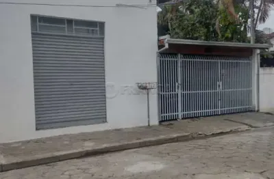 Casa com 3 quartos à venda na Vila Martinez, Jacareí 