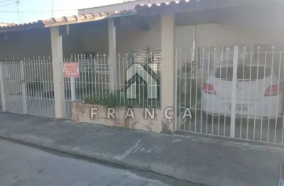 Casa 03 dormitórios sendo 01 suite - jardim emilia jacarei sp