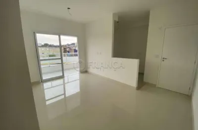Apartamento com 2 quartos para alugar no Centro, Jacareí 