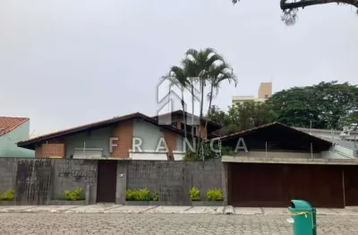 Casa 03 dormitórios sendo 01 suite - jardim siesta jacarei sp