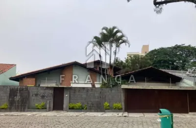 Casa 03 dormitórios sendo 01 suite - jardim siesta jacarei sp