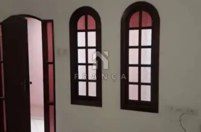 Sobrado 03 dormitórios sendo 02 suites e edicula nos fundos - jardim bela vista - jacareí