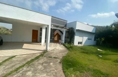 Casa em condominio com 05 dormitórios sendo 02 suites - vale dos lagos jacarei sp