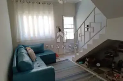 Casa em condominio 02 dormitórios - jardim santa marina jacarei sp