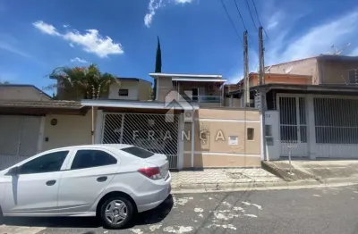 Casa com 3 quartos à venda no Loteamento Villa Branca, Jacareí 
