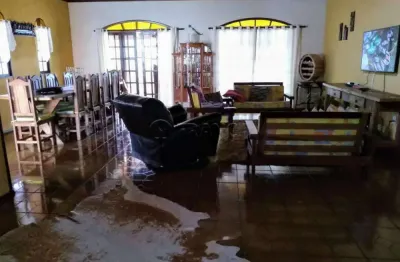 Fazenda à venda no Parque Alpina, Igaratá 