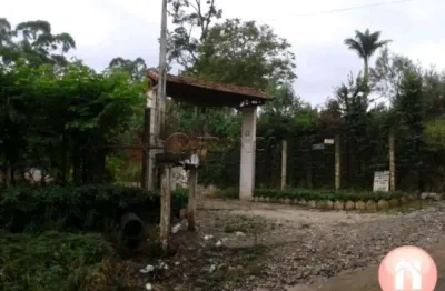 Fazenda à venda no Veraneio Ijal, Jacareí 