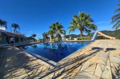 Casa em condomínio fechado com 4 quartos à venda no Chácaras Condomínio Recanto Pássaros II, Jacareí 