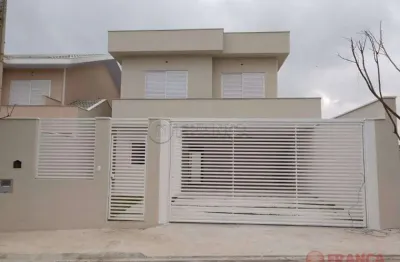 Lindo! sobrado 4 dormitórios piscina e área gourmet - villa branca - jacareí