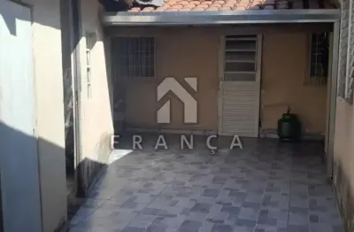 Casa com 2 quartos para alugar no São João, Jacareí 