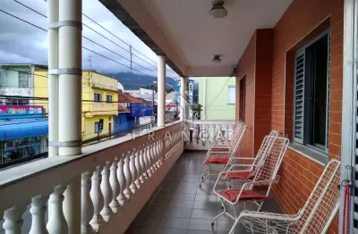 Casa com 5 quartos à venda no Centro, Caraguatatuba 