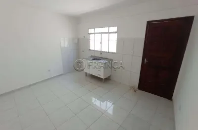 Casa com 1 quarto para alugar no Centro, Jacareí 