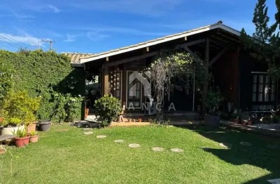 Casa com 3 quartos à venda no Jardim Santa Maria, Jacareí 