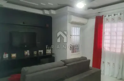 Casa com 2 quartos à venda no Parque dos Príncipes, Jacareí 