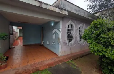 Casa  02 dormitorios e esdicula - jardim mesquita jacareí sp
