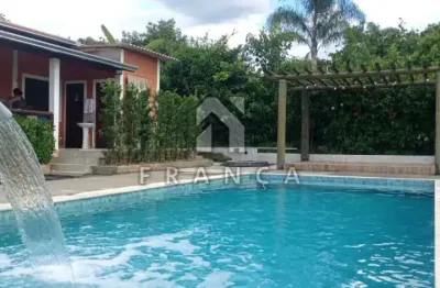 Fazenda à venda na Chácara Itamarati, Caçapava 