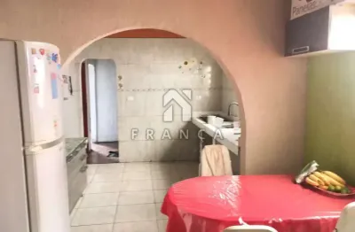 Casa com 2 quartos à venda no Jardim Bela Vista, São José dos Campos 