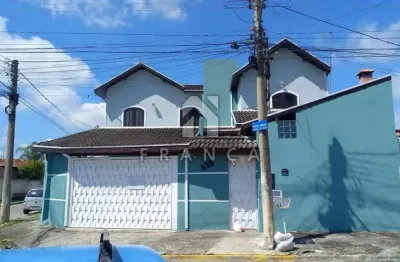 Casa com 3 quartos à venda no Parque Meia Lua, Jacareí 