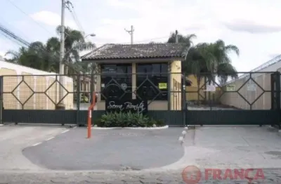 Casa em condomínio fechado com 2 quartos para alugar no Jardim Jacinto, Jacareí 