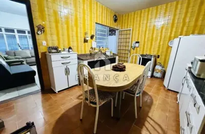 Casa térrea mobiliada com edícula à venda no jardim santa maria, jacareí/sp: