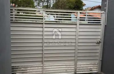 Casa com 2 quartos à venda no Jardim Siesta, Jacareí 